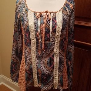 Nice multi colored top.